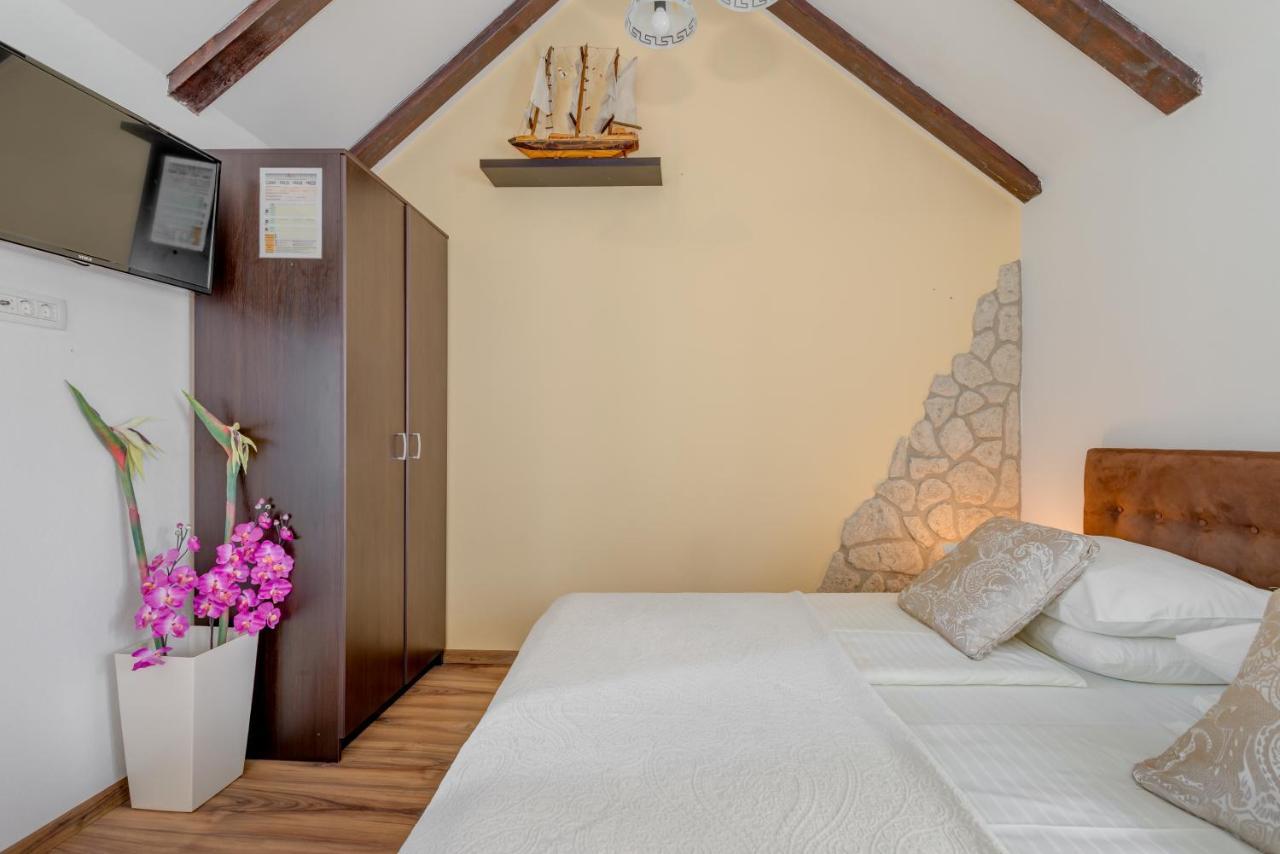 Guesthouse Imperator 스플리트 외부 사진